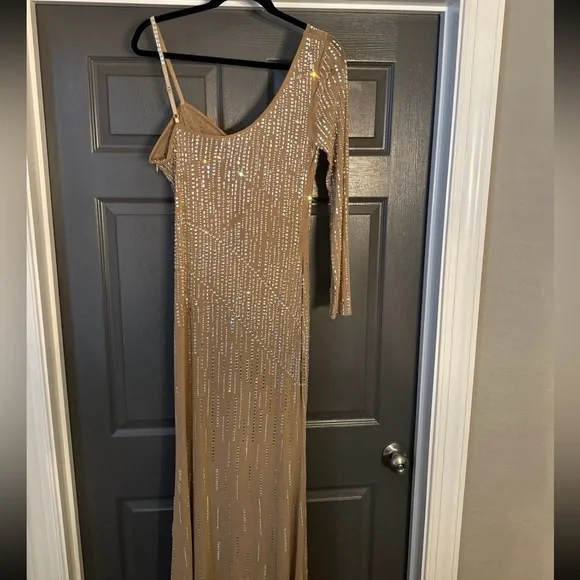 Embellished Maxi Dress - Picture 4 of 6